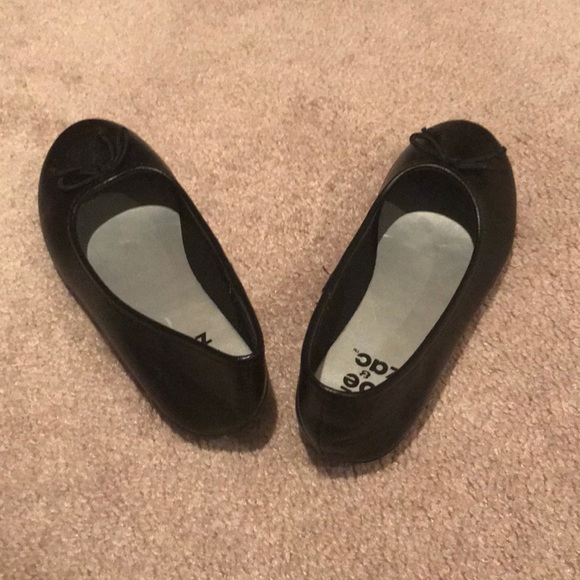 zoe & zac Shoes Girls Black Flats Size 2 Poshmark